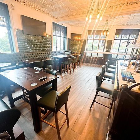 The Valley Inn Liverpool Bagian luar foto