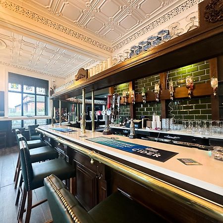 The Valley Inn Liverpool Bagian luar foto