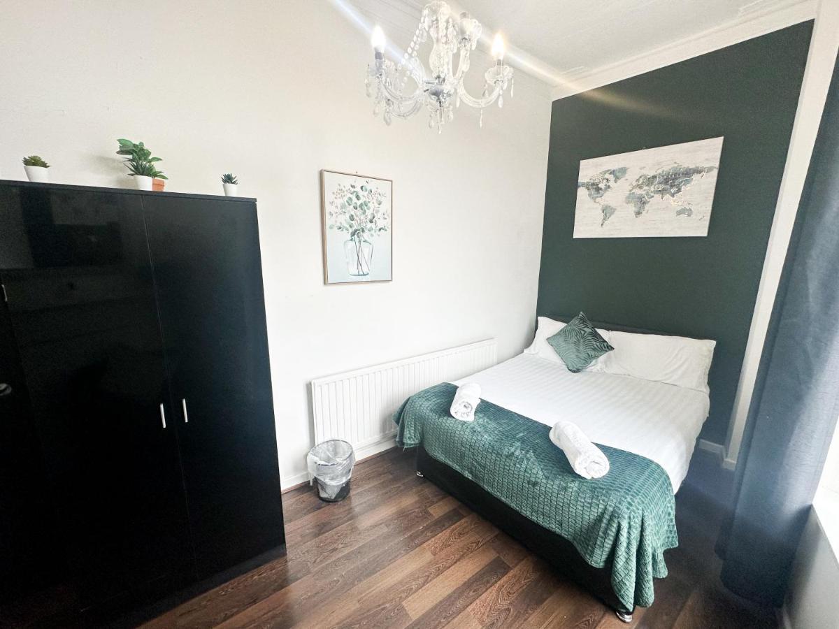 The Valley Inn Liverpool Bagian luar foto